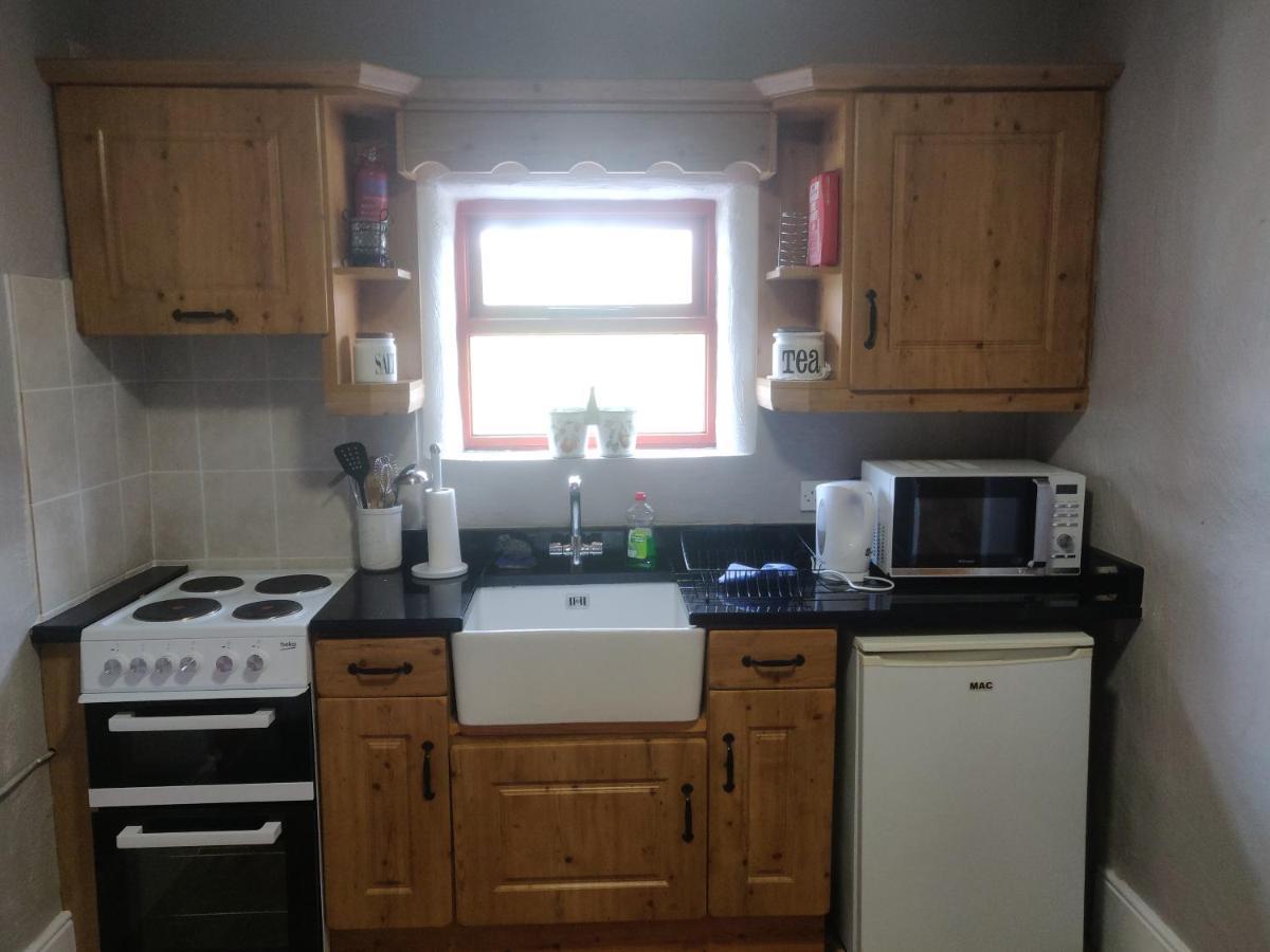 Glenkeel Cottage Manorhamilton Exteriör bild